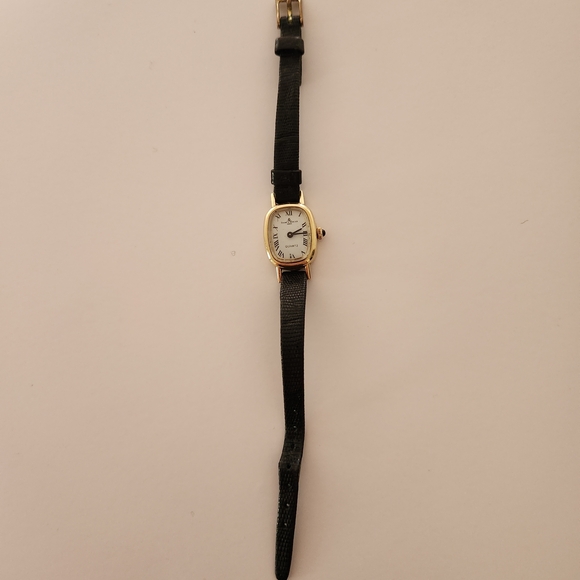 Baume & Mercier Gold and Black Women\'s Watch main image 8